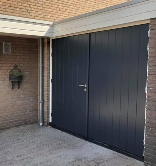 20250314101120-garagedeuren23